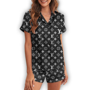 Louis Vuiiton | Premium Short Button Up Pajamas Set SPJS121-LV-HYT-TT-050503