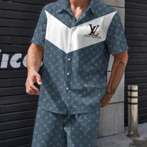 Louis Vuitton | Signature Hawaii Shirt & Short AZS20032573