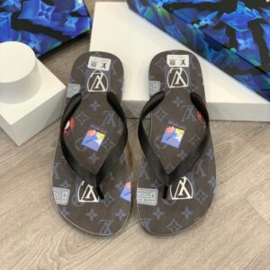 Louis Vuitton | Limited Edition Flip-Flops LYA01042508