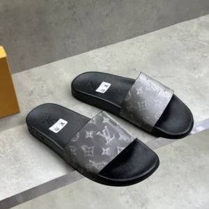 Louis Vuitton |  Slippers Unisex 01209