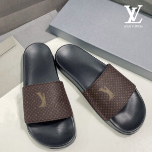 Louis Vuitton | New Limited Edition Unisex Slippers LYA01042519