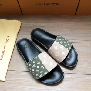 Louis Vuitton |  Slippers Unisex NMN46355
