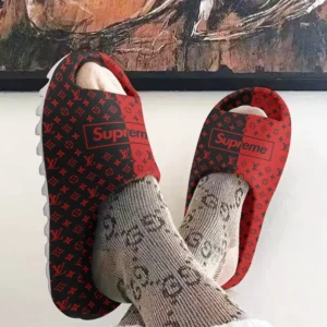 Louis Vuitton |  Unisex Cloud Slides LYA26032514