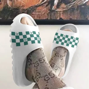 Louis Vuitton |  Unisex Cloud Slides LYA26032517