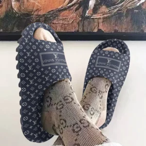 LV |  Unisex Cloud Slides LYA26032519